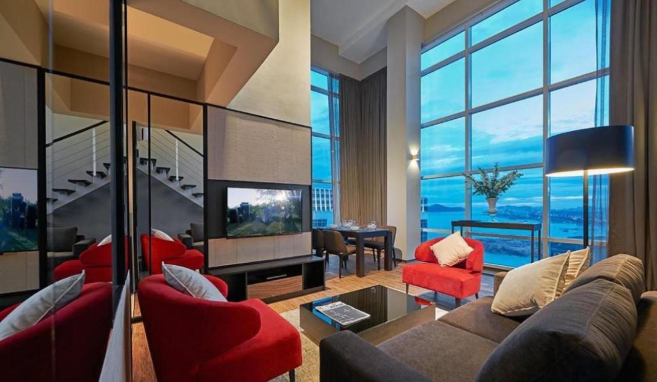 ג'ורג' טאון Maritime Luxury Suites מראה חיצוני תמונה