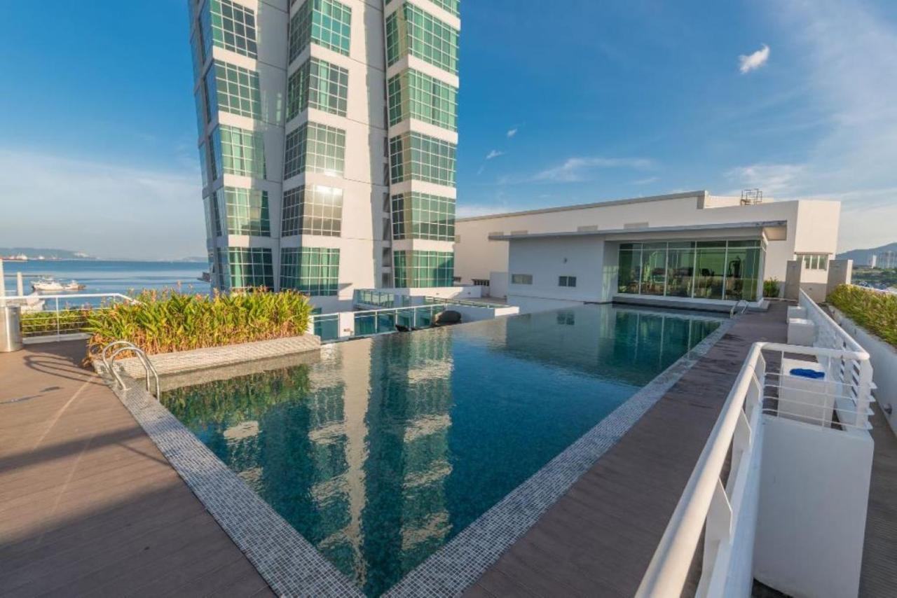 ג'ורג' טאון Maritime Luxury Suites מראה חיצוני תמונה