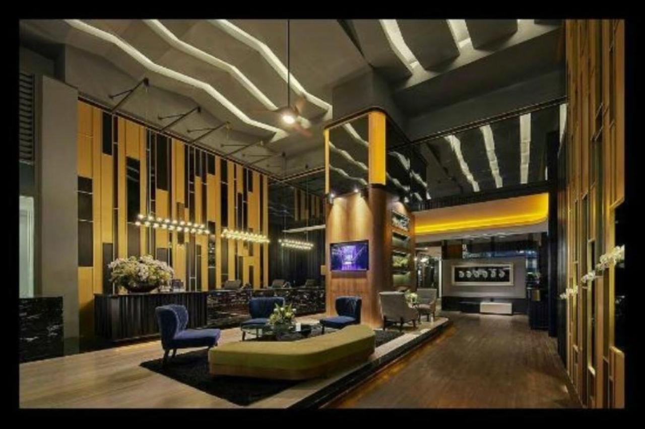 ג'ורג' טאון Maritime Luxury Suites מראה חיצוני תמונה